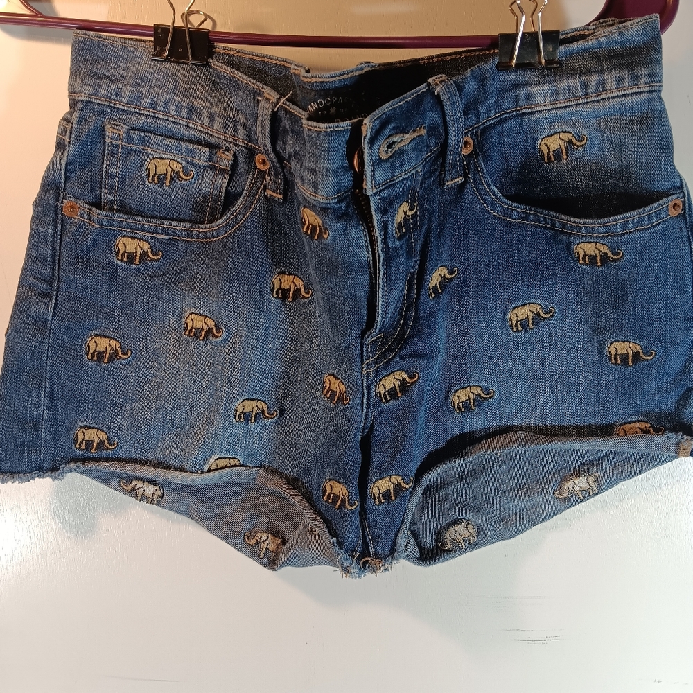 Lucky Brand Denim shorts Los Angeles Malibu Short size 4/27